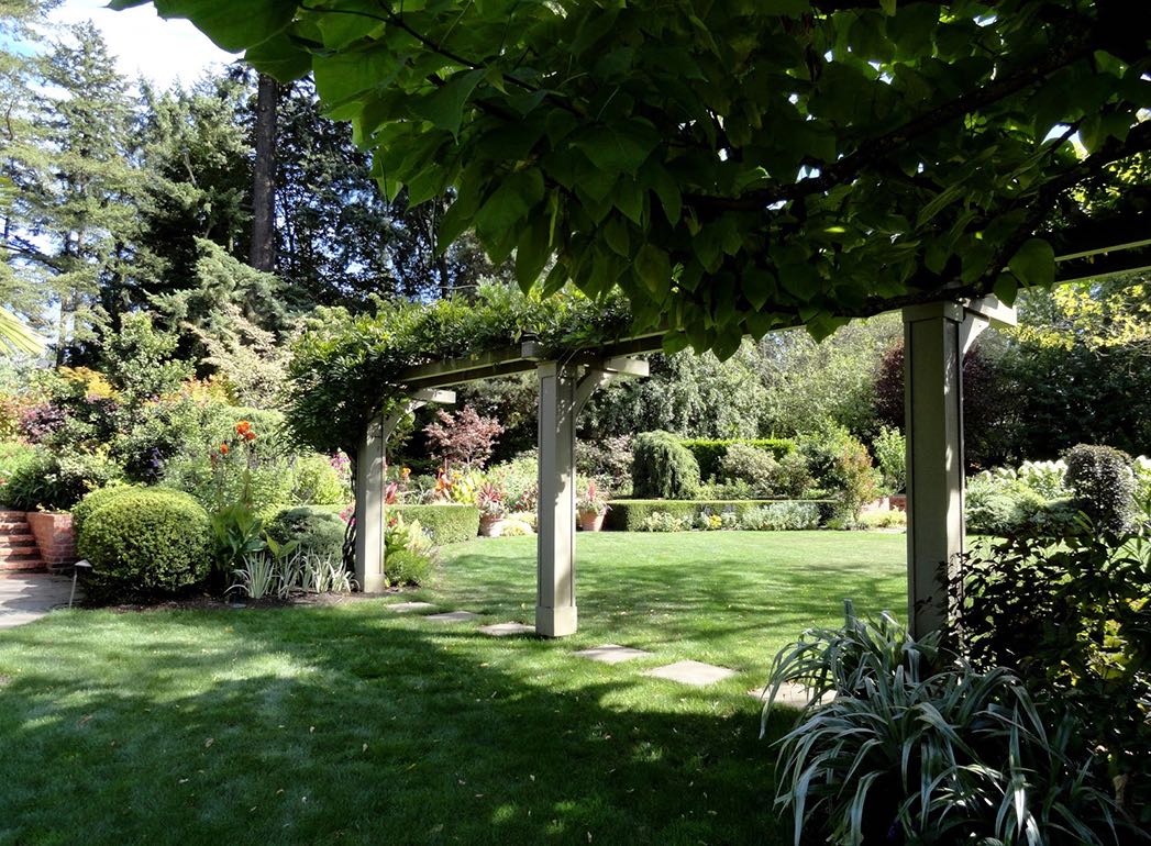Dietrich garden